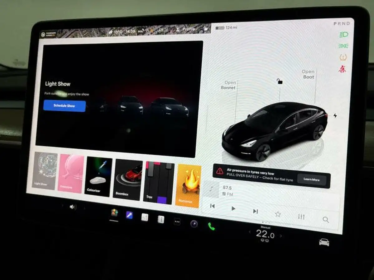 2023-tesla-model-3-e-long-range-346bhp-big-28
