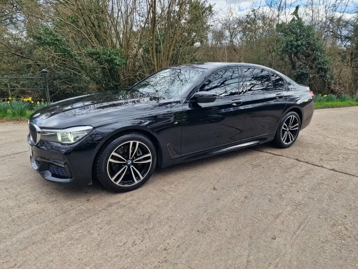 2017-bmw-7-series-30td-730d-m-sport-xdrive-big-6