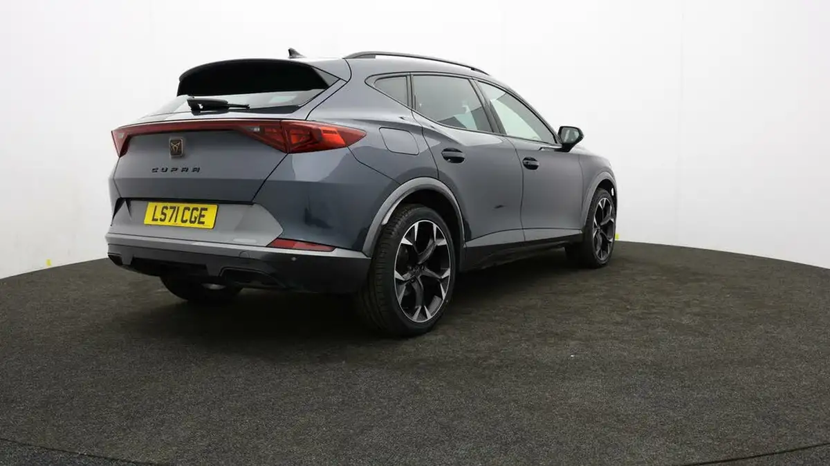 2021-cupra-formentor-14-e-hybrid-v2-big-76