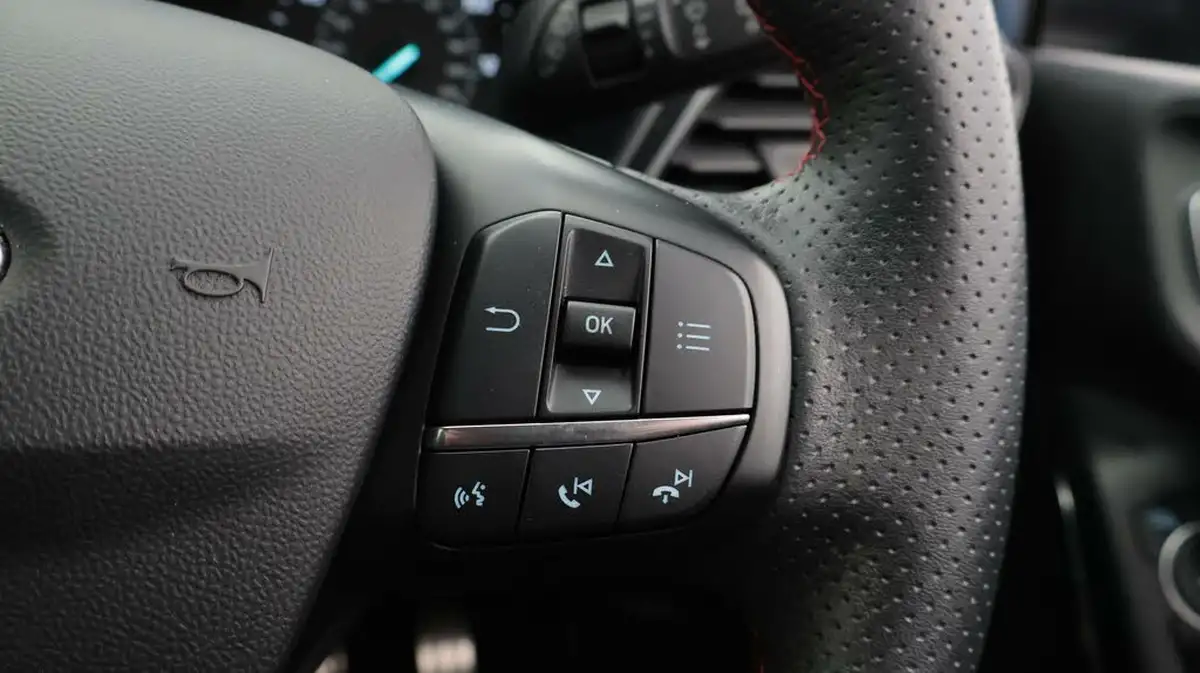 2020-ford-fiesta-10t-st-line-edition-95ps-5d-big-26