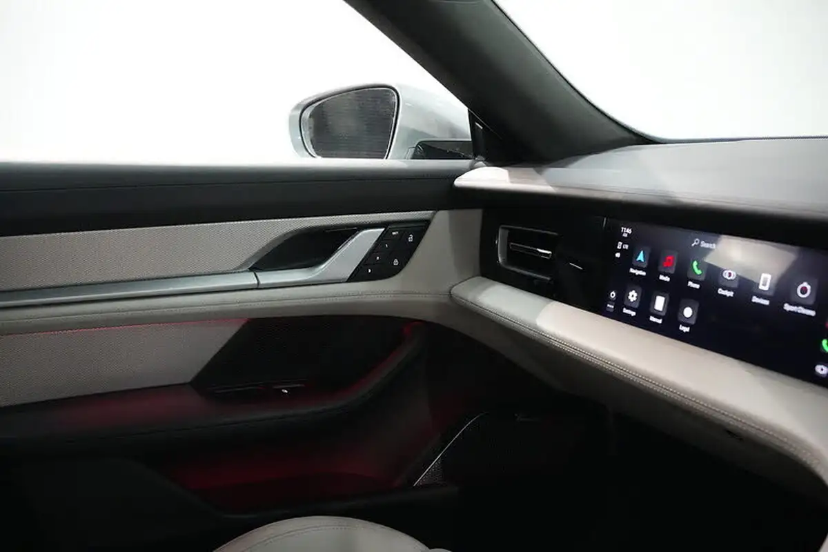 2021-porsche-taycan-e-turbo-s-cross-turismo-awd-big-70
