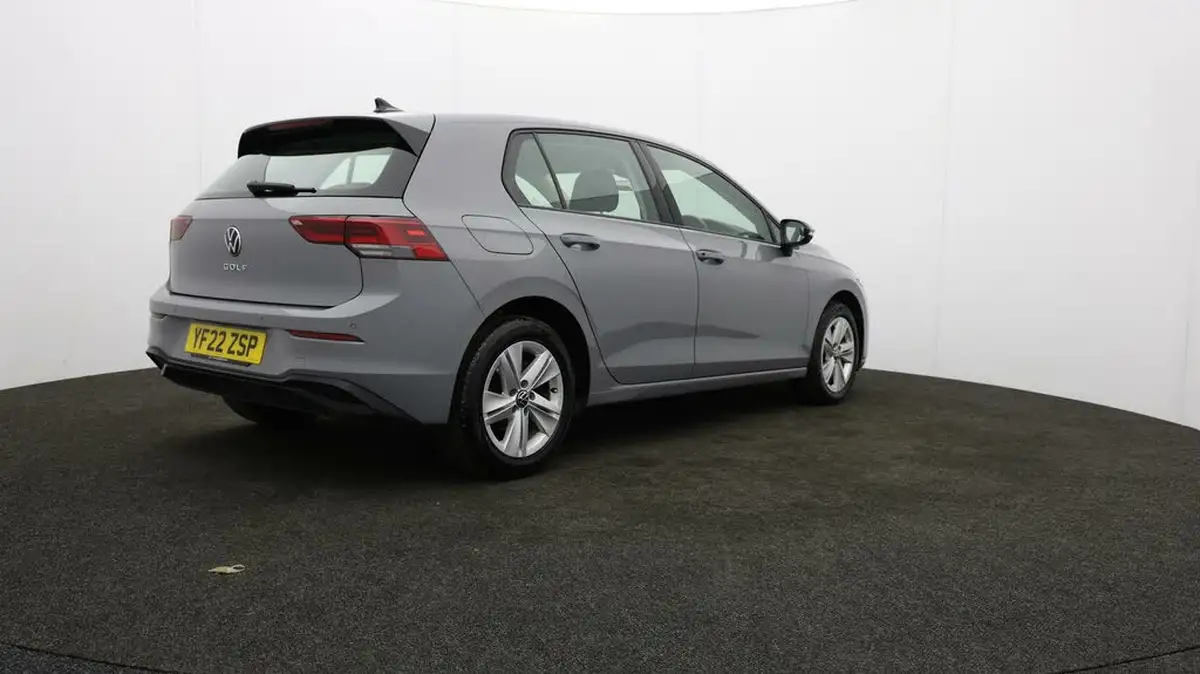 2022-volkswagen-golf-20tdi-life-hatchback-big-76