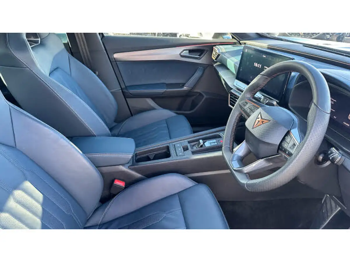 2024-cupra-formentor-14-e-hybrid-v2-big-14