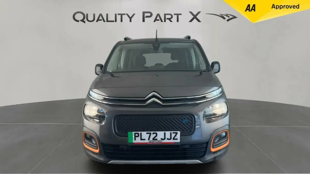 2023-citroen-berlingo-e-flair-xtr-m-size-big-7
