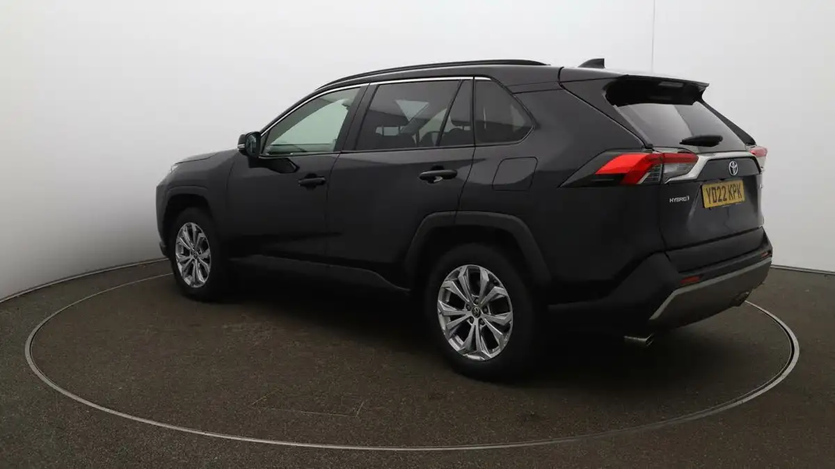 2022-toyota-rav4-25-vvt-i-design-215bhp-big-5