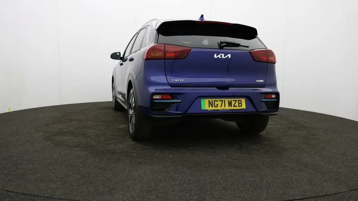 2022-kia-e-niro-ev-2-64-big-24