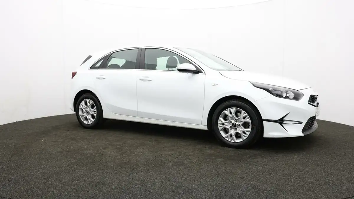 2021-kia-ceed-10-t-gdi-2-hatchback-big-37