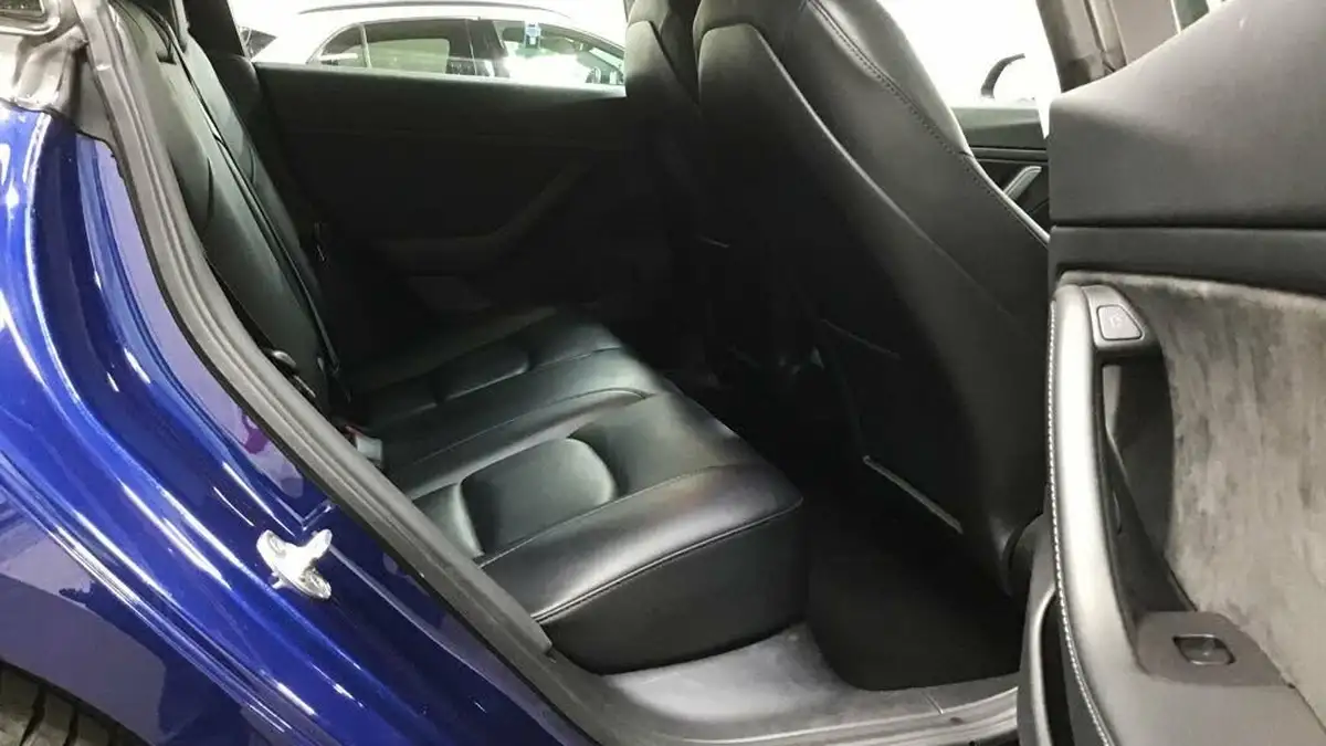 2021-tesla-model-3-e-standard-plus-big-9
