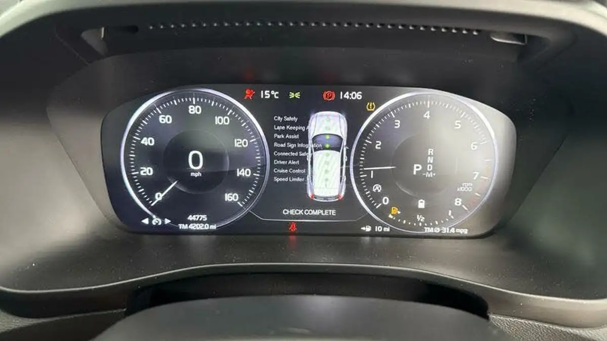 2021-volvo-xc40-20-b4-inscription-pro-194bhp-auto-big-19