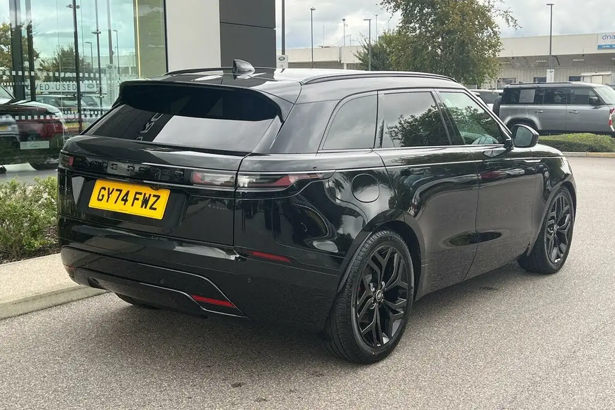 2024-land-rover-range-rover-velar-20-d200-dynamic-se-big-8