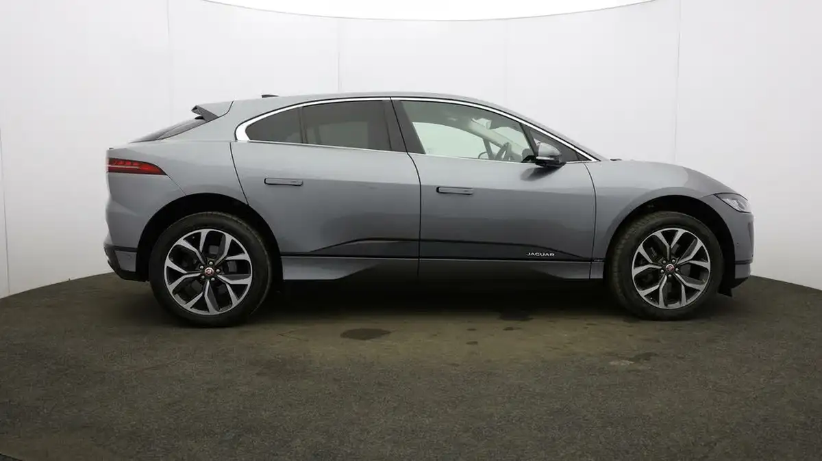 2020-jaguar-i-pace-ev400-hse-big-47