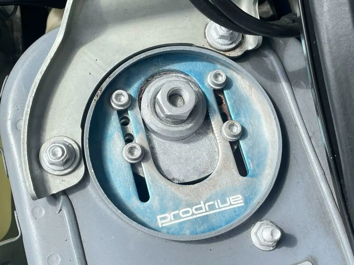 2003-subaru-impreza-20-wrx-turbo-saloon-4d-big-46