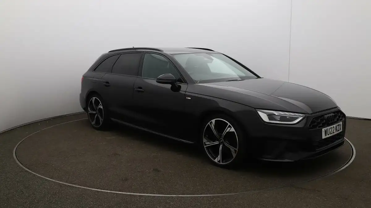 2022-audi-a4-avant-20-35-tfsi-black-edition-s-tronic-big-1