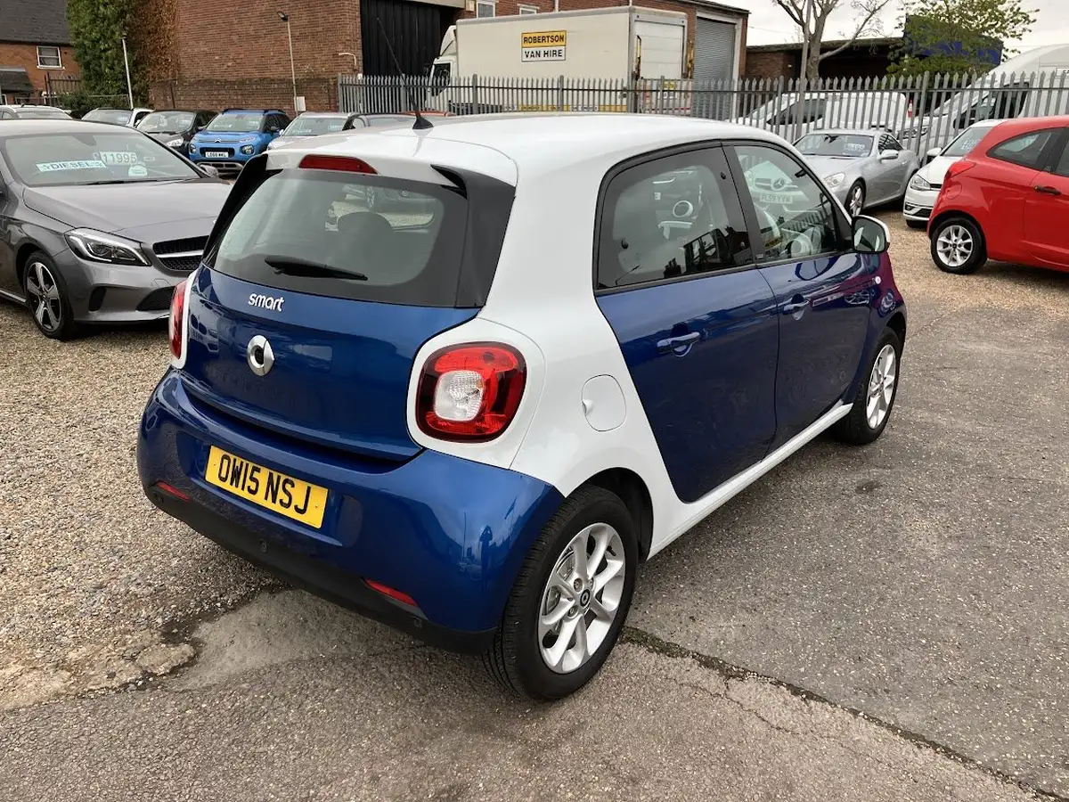 2015-smart-forfour-10-passion-premiumss-big-11