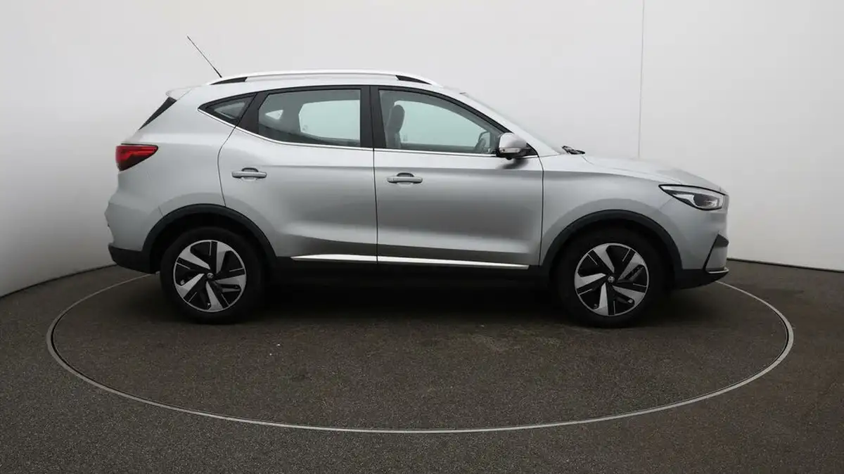 2023-mg-zs-suv-e-trophy-connect-ev-176ps-big-40