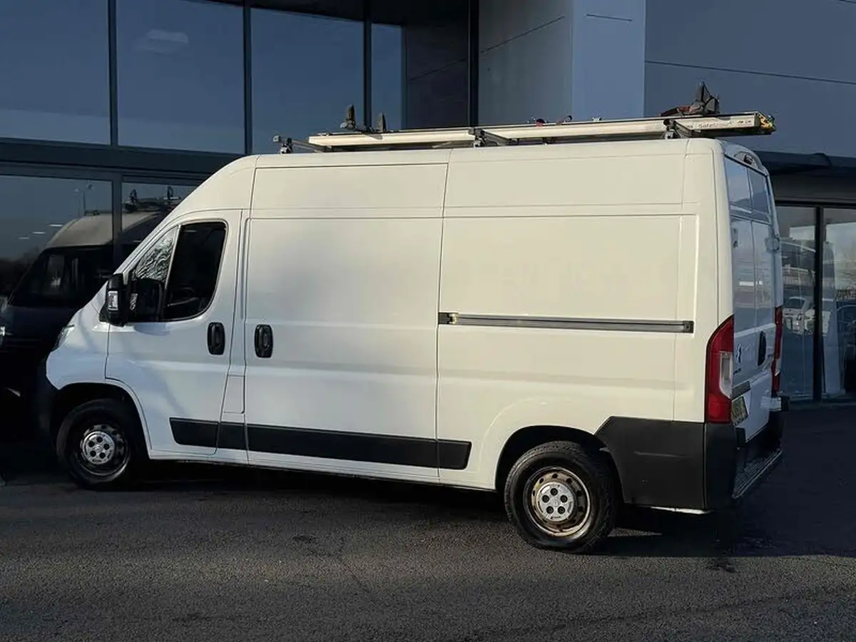 2019-citroen-relay-20bluehdi-35-l2h2-big-15