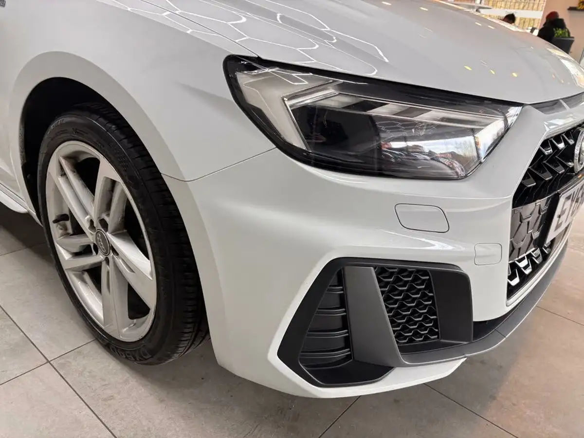 2019-audi-a1-10-30-tfsi-s-line-tronic-big-4