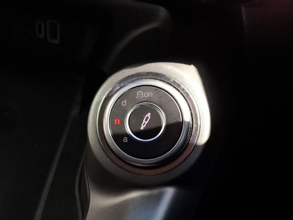 2023-alfa-romeo-tonale-13-veloce-big-14