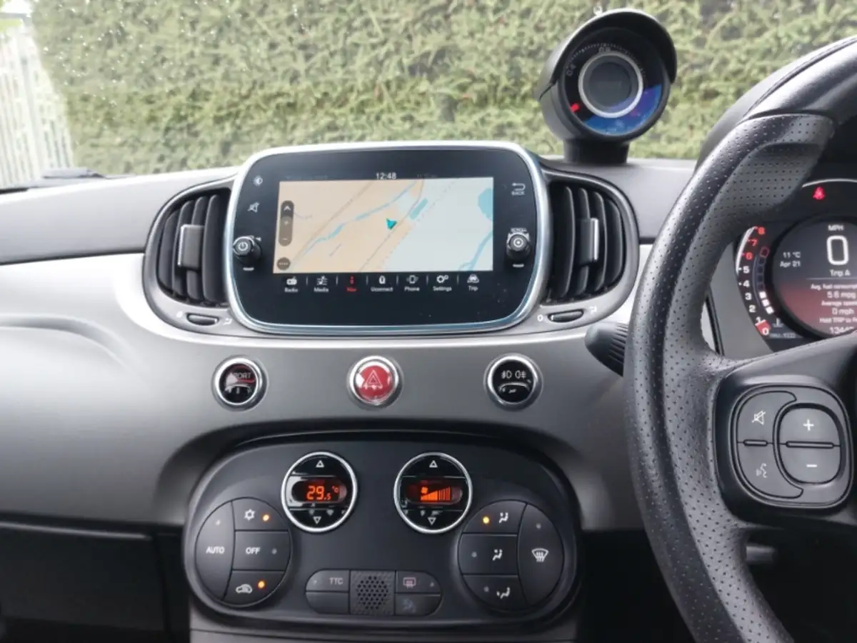2020-abarth-595-14-tjet-turismo-70th-big-9