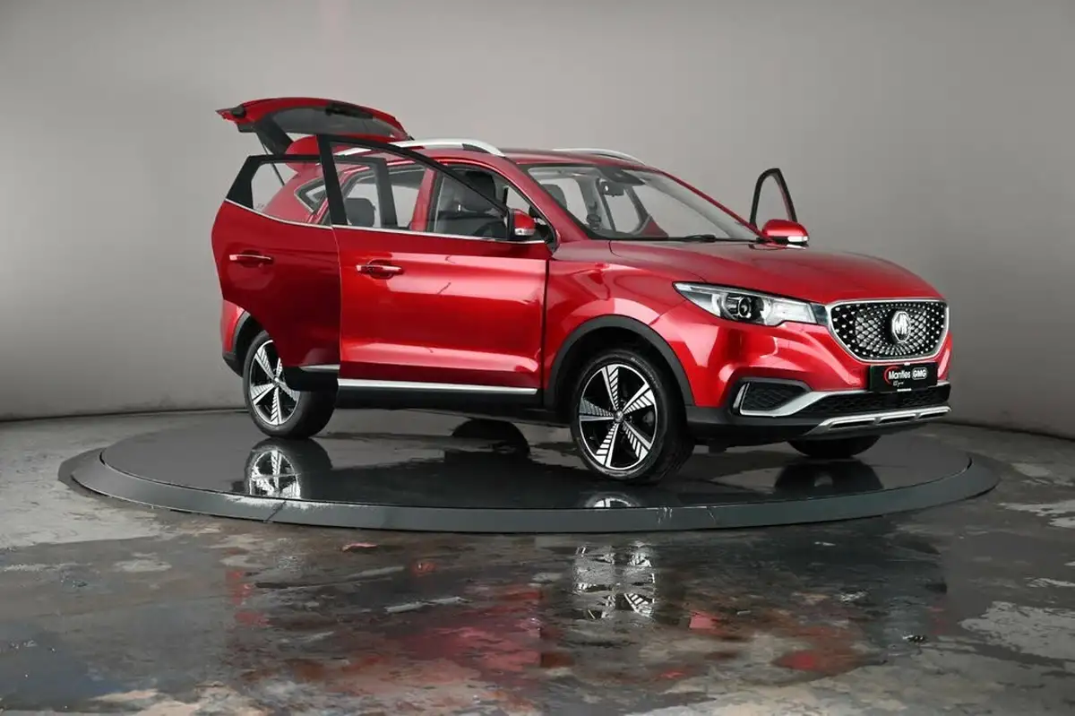 2020-mg-zs-suv-e-exclusive-ev-big-21
