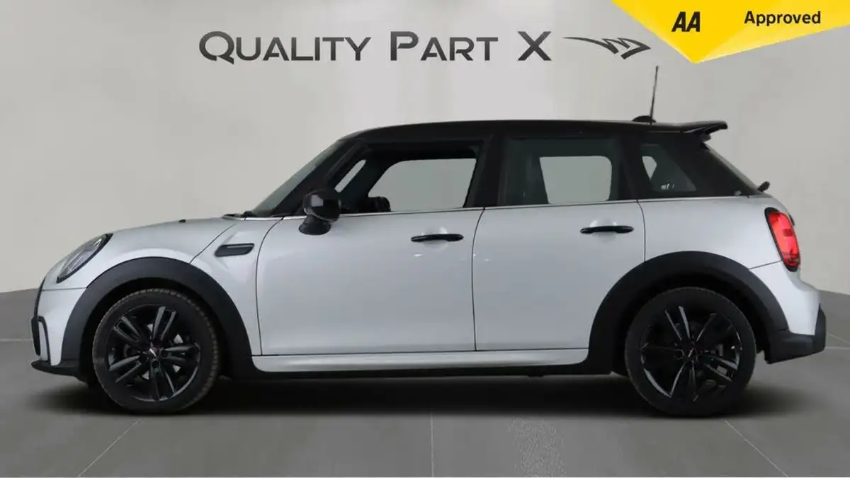 2022-mini-cooper-15-cooper-sport-hatchback-5d-auto-big-3