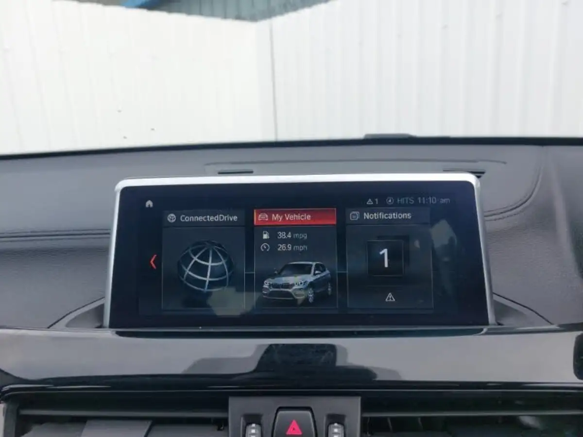 2019-bmw-x1-20-xdrive20i-xline-big-10