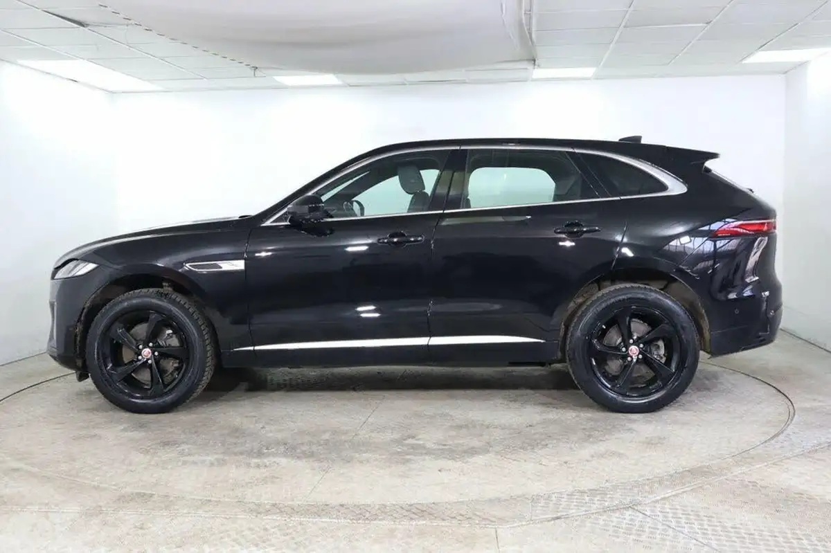2021-jaguar-f-pace-20-p250-r-dynamic-s-big-4