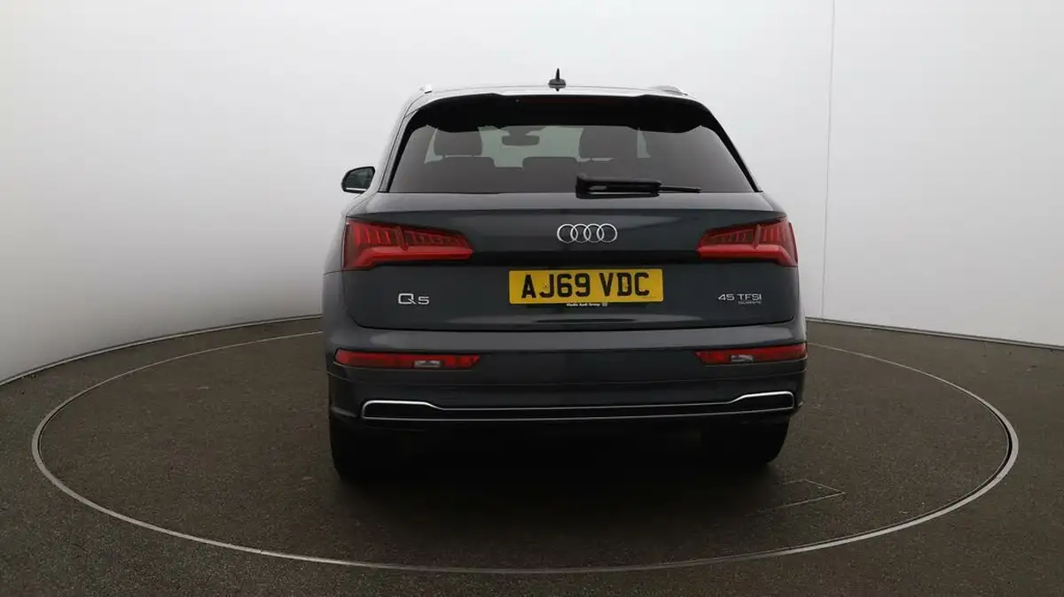 2019-audi-q5-20-45-tfsi-s-line-big-5