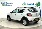 2015-dacia-sandero-stepway-09-ambiance-small-5