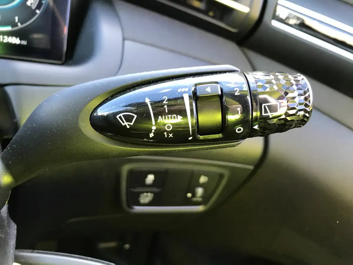 2023-hyundai-tucson-16-t-gdi-se-connect-230ps-hybrid-auto-big-28