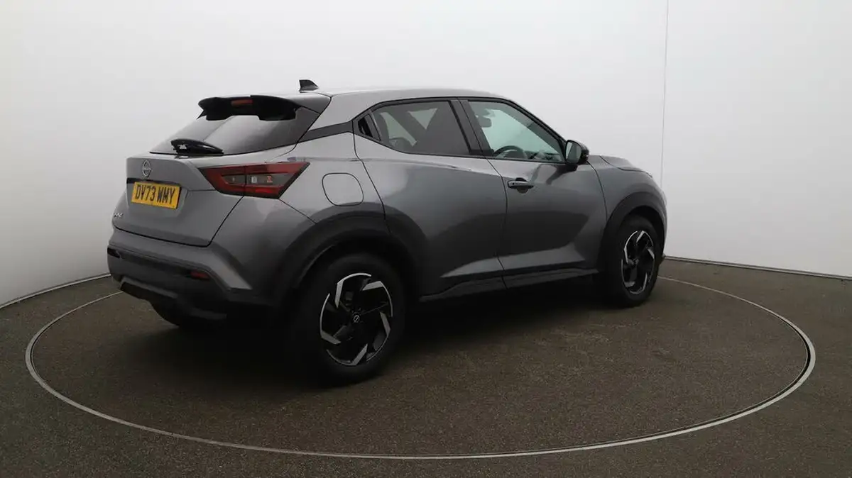 2023-nissan-juke-10-dig-t-n-connecta-dct-big-43