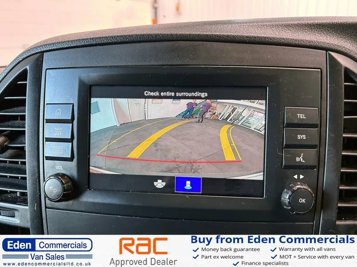 2021-mercedes-benz-vito-20cdi-114-progressive-l2-134bhpeu6dt-panel-1749cc-9g-tronic-big-26