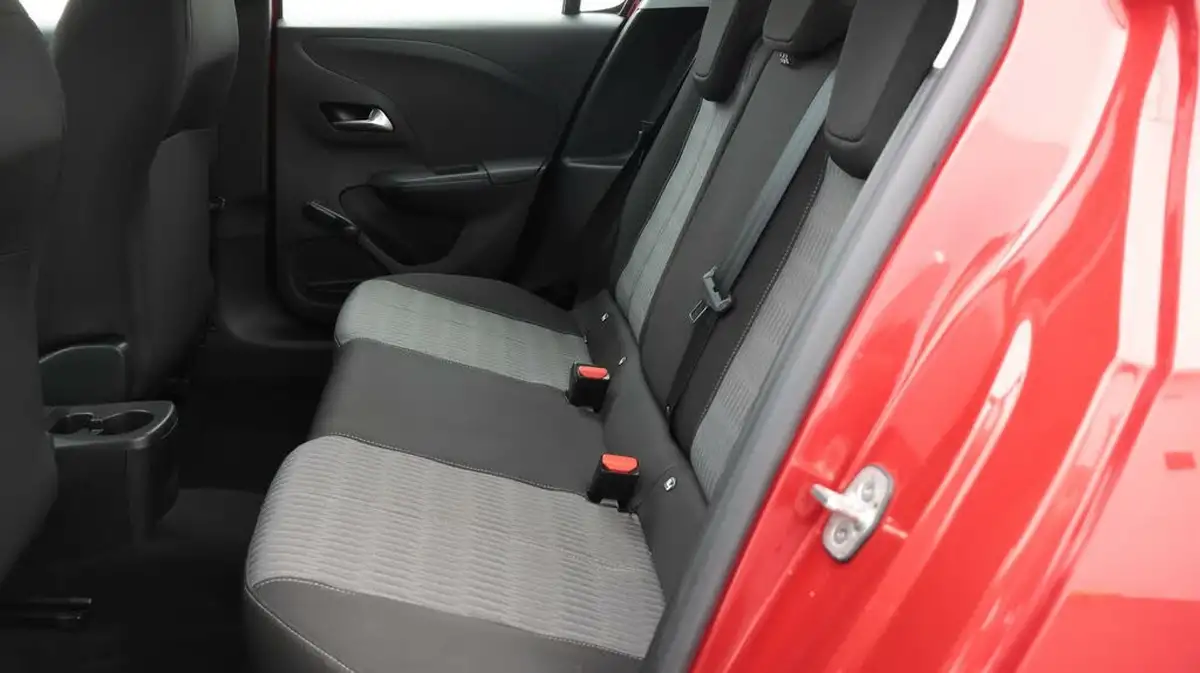 2020-vauxhall-corsa-12-turbo-se-nav-premium-big-16
