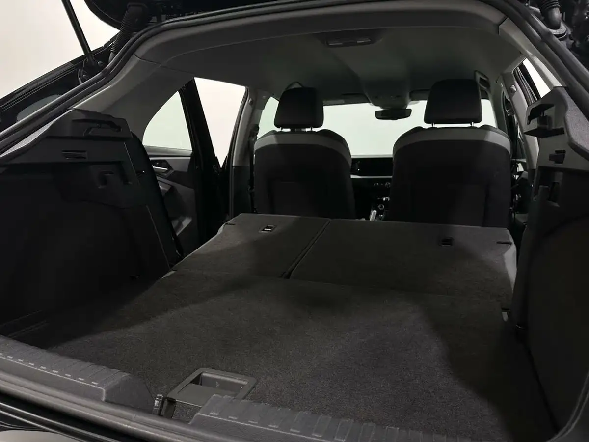 2019-audi-a1-10-30-tfsi-sport-big-42