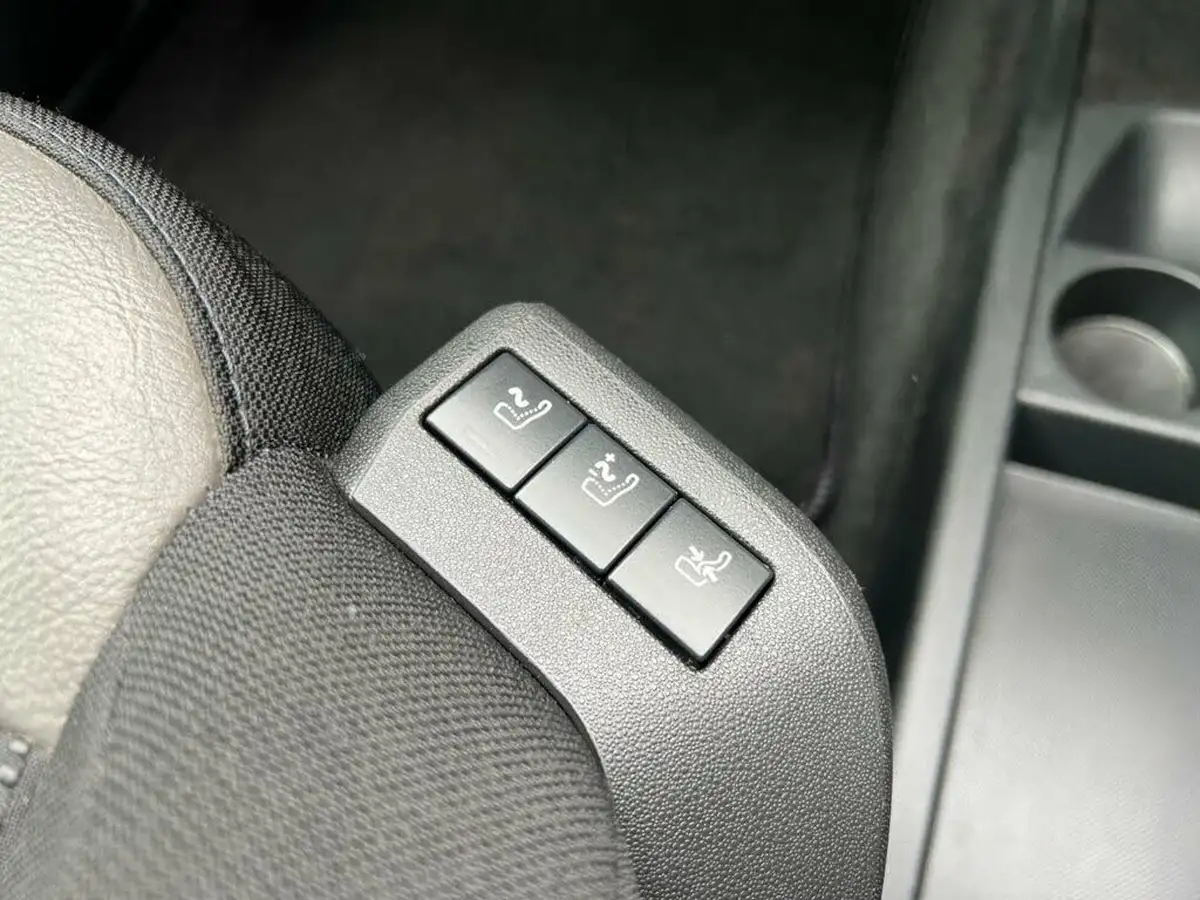 2015-citroen-grand-c4-picasso-16e-hdi-exclusive-etg6-big-27