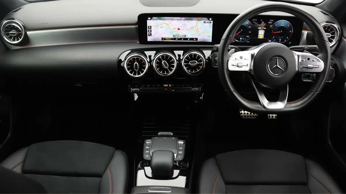 2021-mercedes-benz-a-class-20d-a200d-amg-line-premium-hatchback-5d-big-12