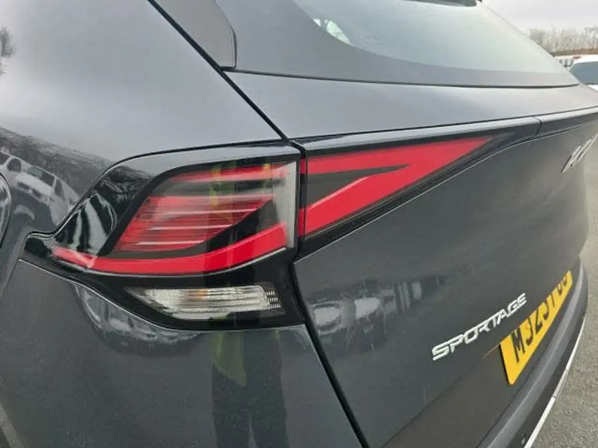 2023-kia-sportage-16-t-gdi-2-148bhp-big-16