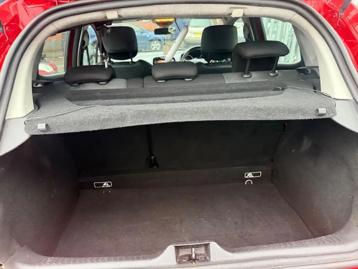 2014-renault-clio-12-dynamique-big-6
