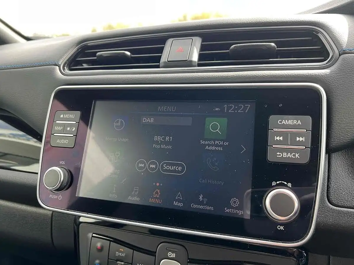 2021-nissan-leaf-e-tekna-big-4