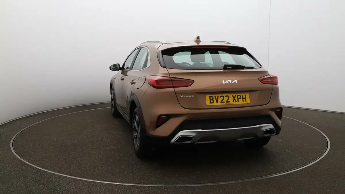 2022-kia-xceed-10-t-gdi-2-big-51