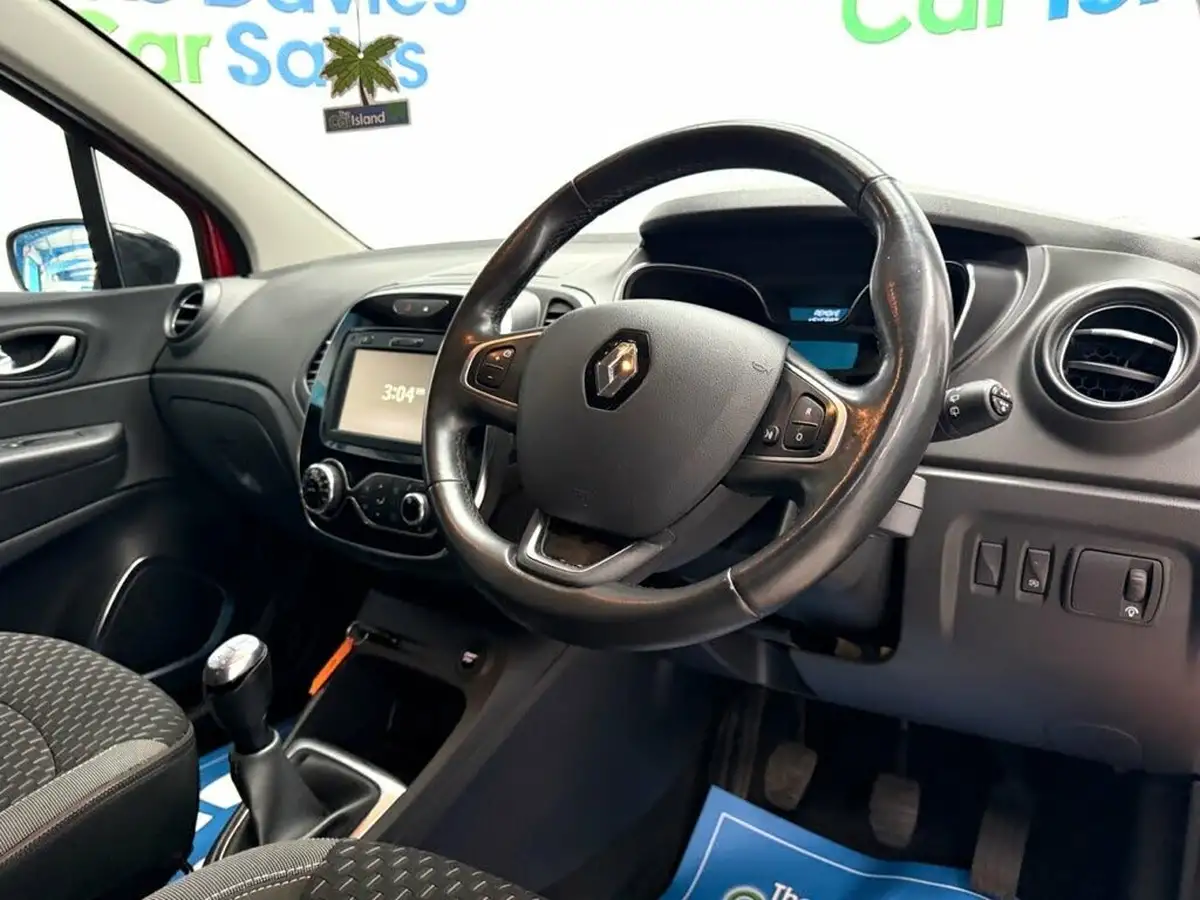 2017-renault-captur-09-tce-dynamique-s-nav-big-14