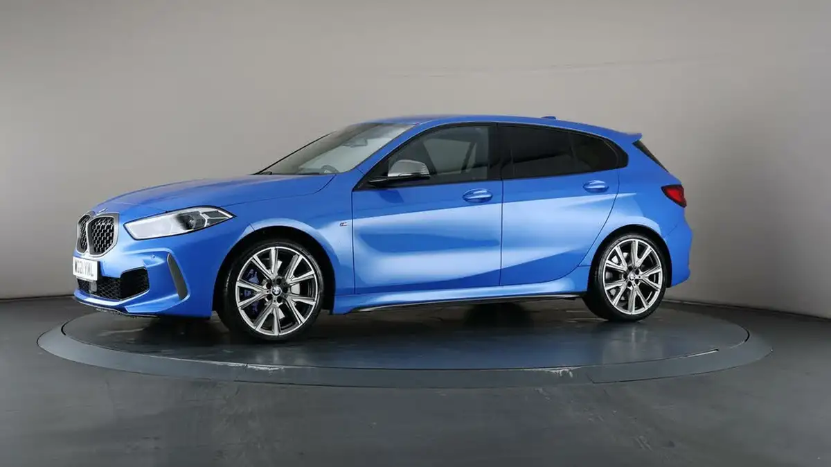 2021-bmw-1-series-20-m135i-xdrive-big-36
