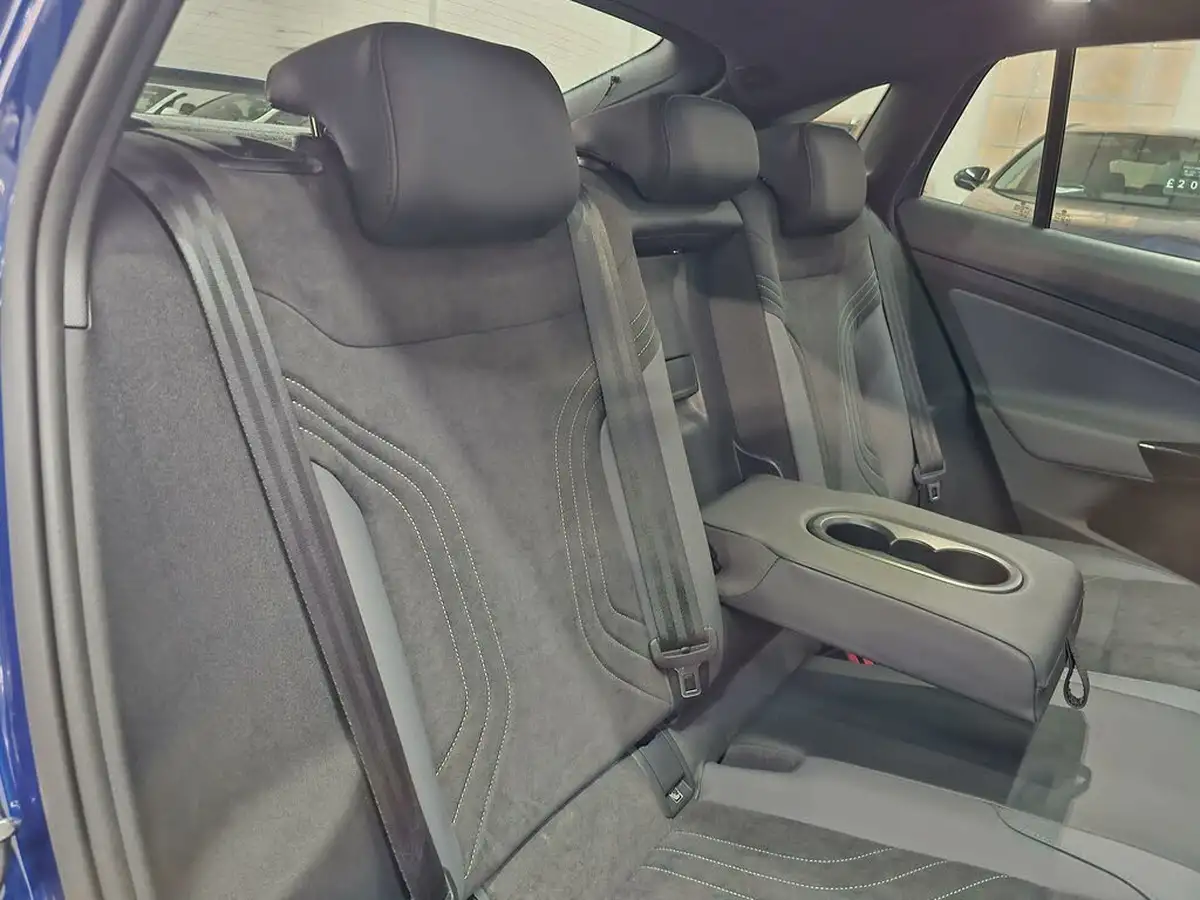 2023-volkswagen-id5-e-tech-204ps-performance-big-14
