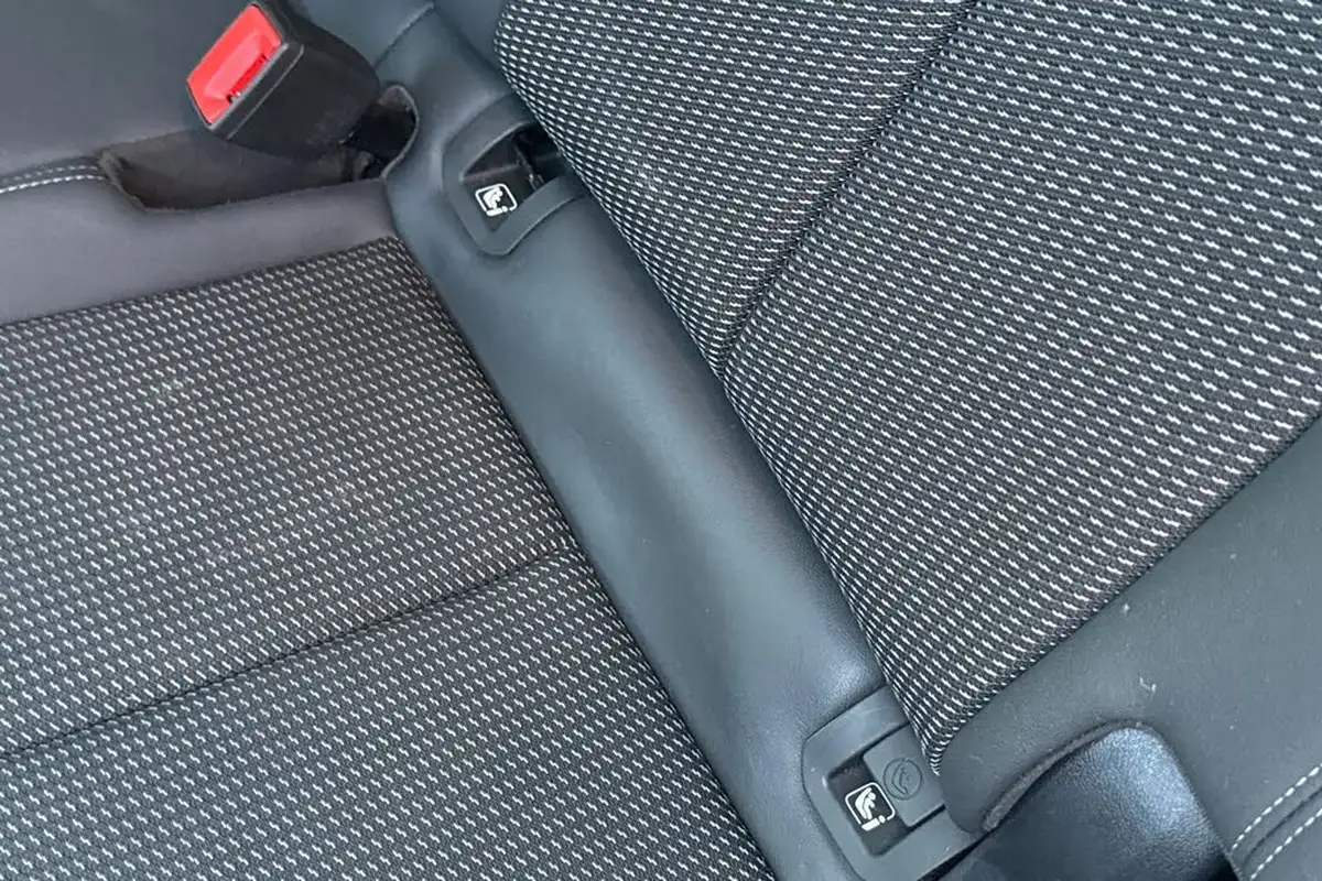 2022-audi-q3-15-35-tfsi-black-edition-codcomfort-sound-pack-sportback-big-39