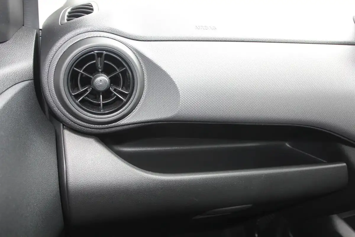 2024-hyundai-i10-10-advance-63ps-auto-big-26