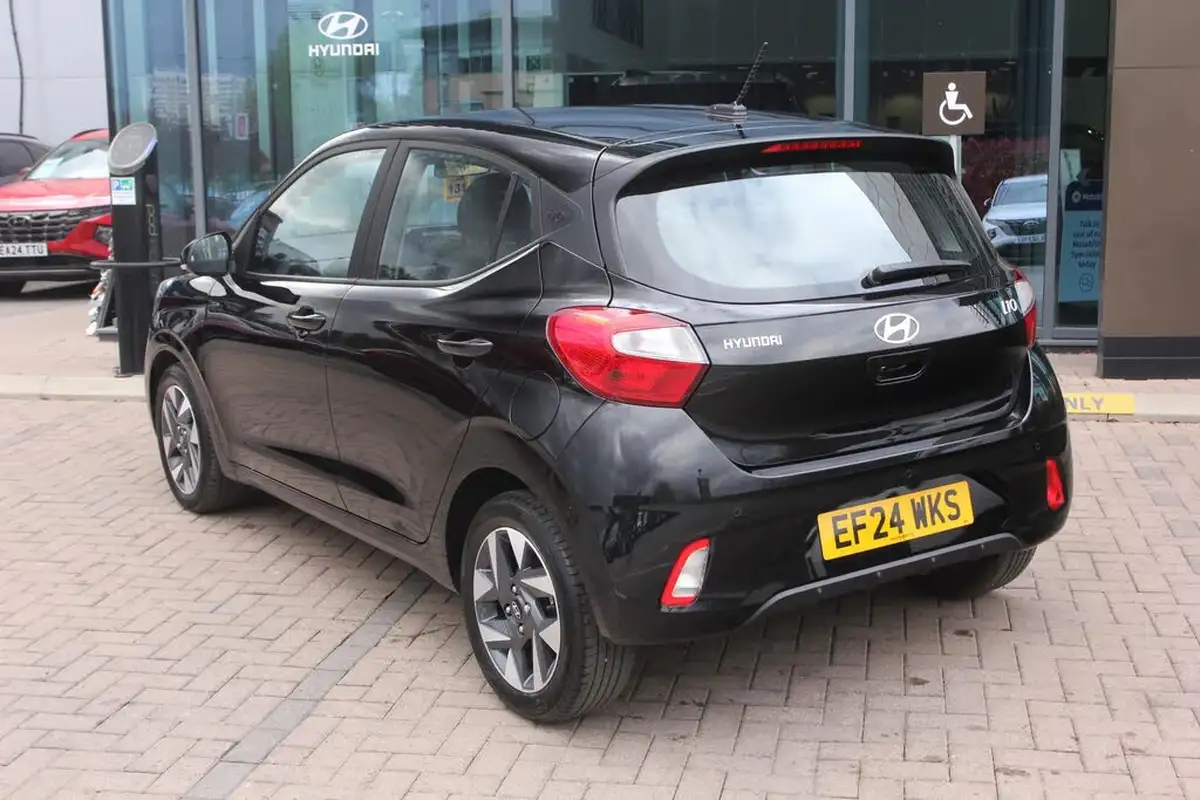 2024-hyundai-i10-10-advance-63ps-auto-big-2