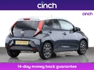 2020-toyota-aygo-10-vvt-i-x-clusiv-blackred-bi-tone-tss-small-6