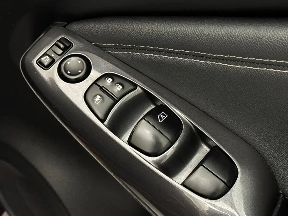 2022-nissan-juke-10-dig-t-n-connecta-dct-big-18