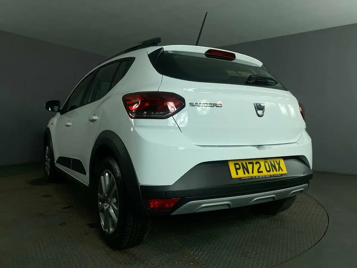 2022-dacia-sandero-stepway-10-tce-comfort-90bhp-auto-big-13