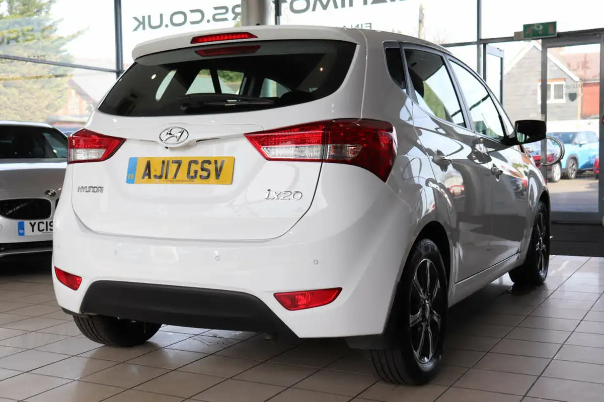 2017-hyundai-ix20-16-se-nav-big-7